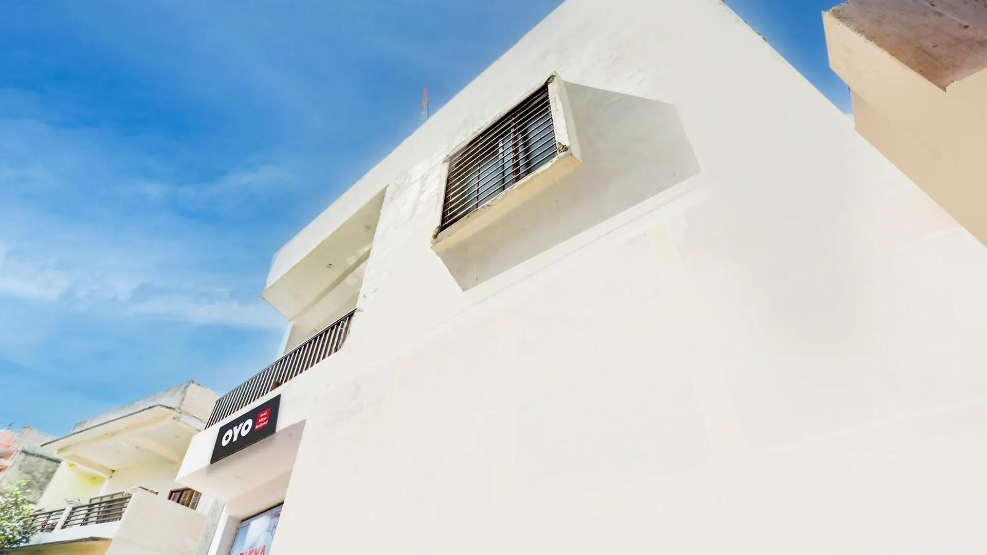 Hotel O Aditya Residency Varanasi