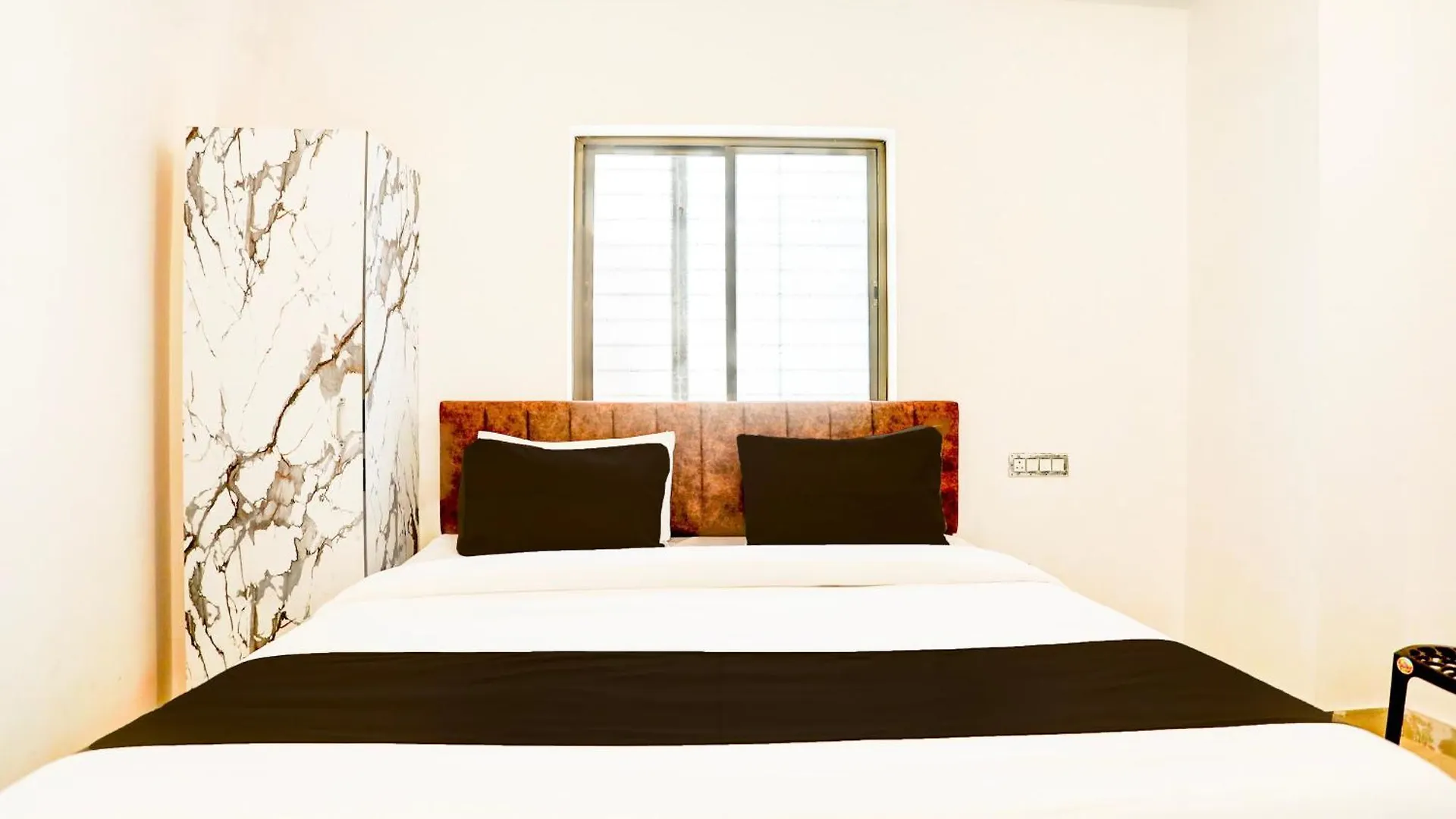 Hotel O Aditya Residency Varanasi