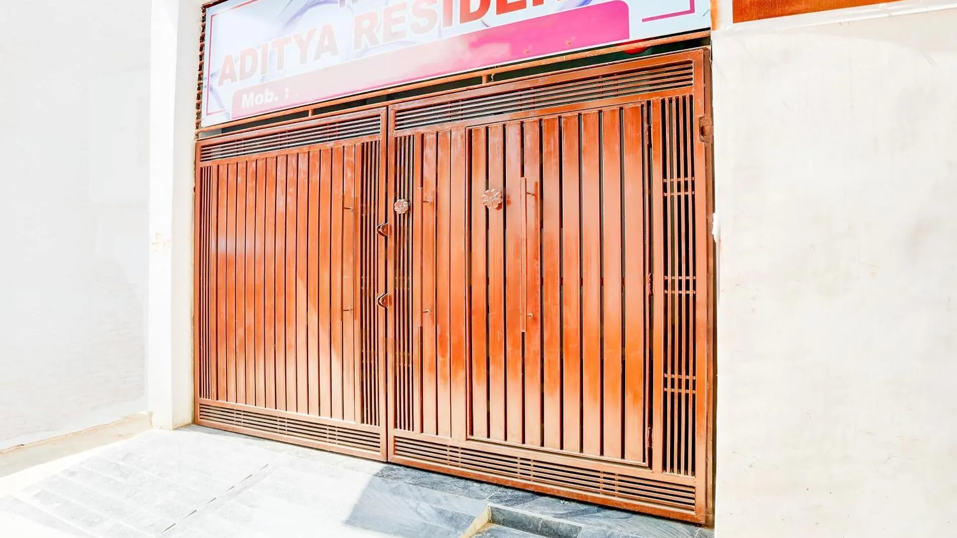 Hotel O Aditya Residency Varanasi